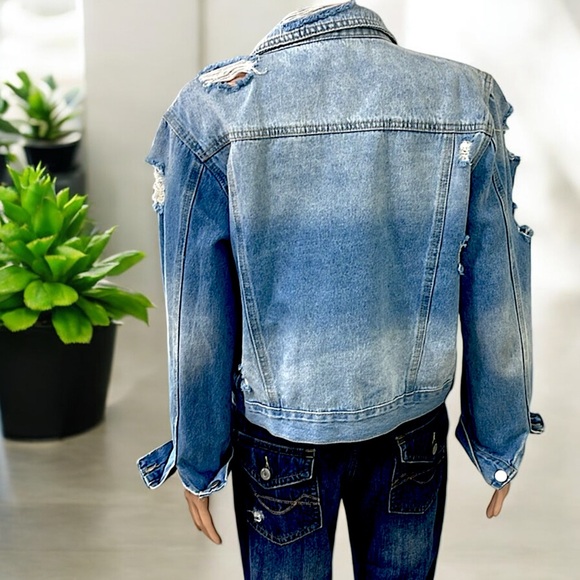 Distressed Tattered Detailing Blue Ripped Button Up Denim Jacket - Picture 12 of 15